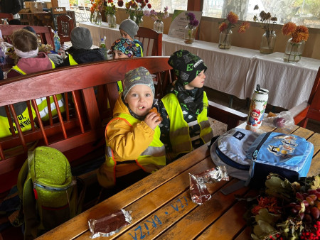 Krásný výlet do botanické zahrady a výroba moštu